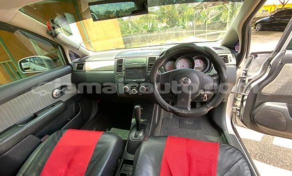 Buy Used Nissan Tiida Other Car in Kingston in Kingston Buy Used Nissan Tiida Other Car in Kingston in Kingston