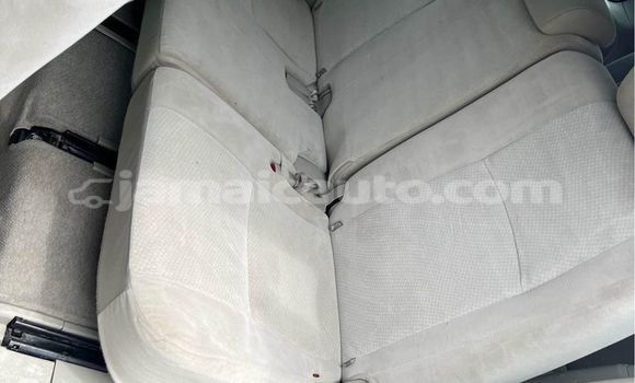 Buy Used Toyota ISis Black Car in Lucea in Hanover Buy Used Toyota ISis Black Car in Lucea in Hanover