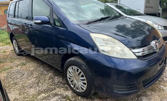 Buy Used Toyota ISis Black Car in Lucea in Hanover Buy Used Toyota ISis Black Car in Lucea in Hanover