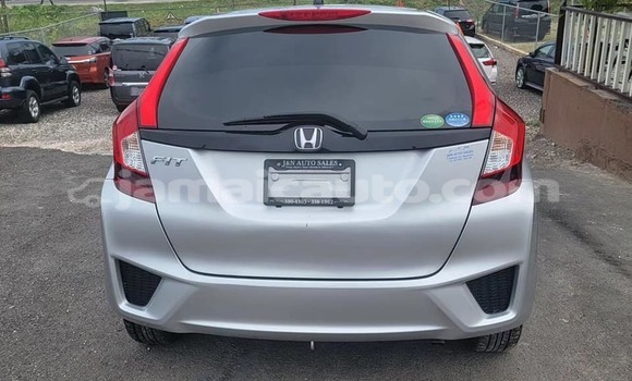Buy Used Honda FIT Other Car in Lucea in Hanover Buy Used Honda FIT Other Car in Lucea in Hanover