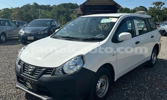 Buy Used Nissan AD White Car in Mandeville in Manchester Buy Used Nissan AD White Car in Mandeville in Manchester