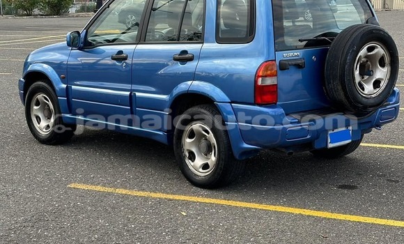 Buy Used Suzuki Vitara Blue Car in Lucea in Hanover Buy Used Suzuki Vitara Blue Car in Lucea in Hanover