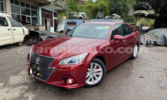 Buy Used Toyota Crown Red Car in Kingston in Kingston