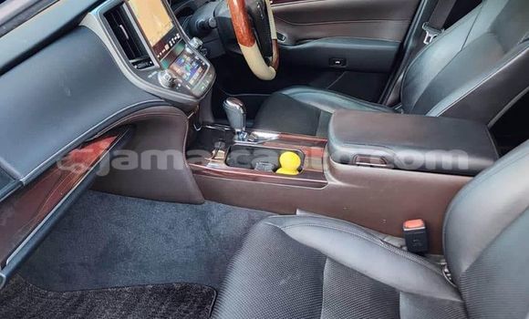 Buy Used Toyota Crown Black Car in Import - Dubai in Clarendon Buy Used Toyota Crown Black Car in Import - Dubai in Clarendon