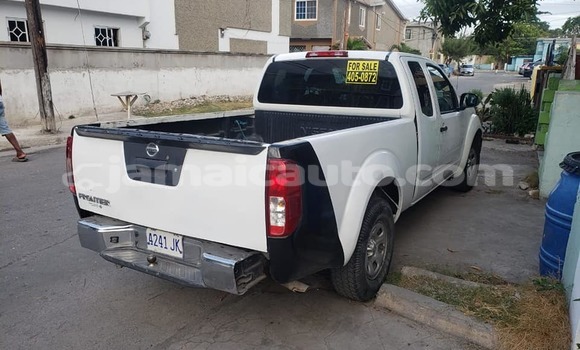 Acheter Occasion Voiture Nissan Frontier Blanc à Lucea, Hanover Acheter Occasion Voiture Nissan Frontier Blanc à Lucea, Hanover