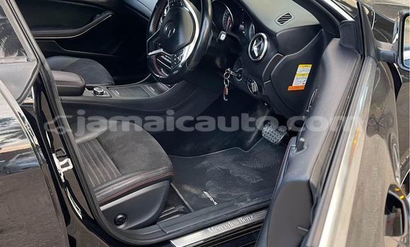 Buy Used Mercedes-Benz C–Class Black Car in Lucea in Hanover Buy Used Mercedes-Benz C–Class Black Car in Lucea in Hanover