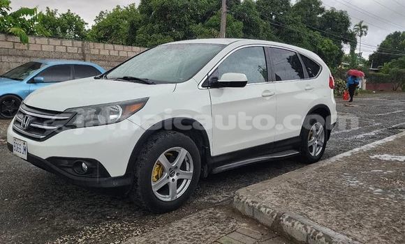 Buy Used Honda CR–V White Car in May Pen in Clarendon Buy Used Honda CR–V White Car in May Pen in Clarendon