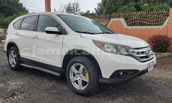 Buy Used Honda CR–V White Car in May Pen in Clarendon Buy Used Honda CR–V White Car in May Pen in Clarendon