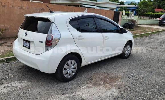 Buy Used Toyota Aqua White Car in Falmouth in Trelawney Buy Used Toyota Aqua White Car in Falmouth in Trelawney