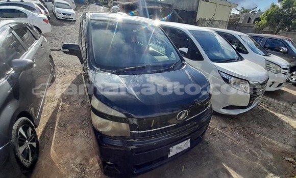 Acheter Occasion Voiture Toyota Voxy Noir à Albert Town, Trelawney Acheter Occasion Voiture Toyota Voxy Noir à Albert Town, Trelawney