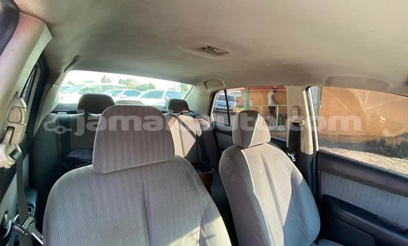 Acheter Occasion Voiture Nissan Tiida Blanc à Import - Dubai, Clarendon Acheter Occasion Voiture Nissan Tiida Blanc à Import - Dubai, Clarendon