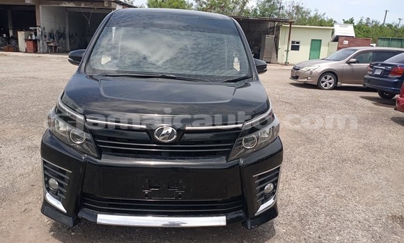 Buy Used Toyota Voxy Black Car in Import - Dubai in Clarendon Buy Used Toyota Voxy Black Car in Import - Dubai in Clarendon