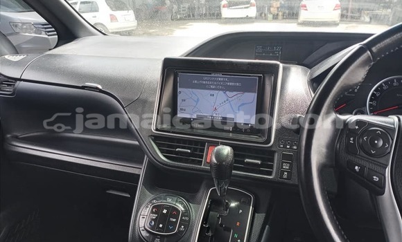 Buy Used Toyota Voxy Black Car in Import - Dubai in Clarendon Buy Used Toyota Voxy Black Car in Import - Dubai in Clarendon