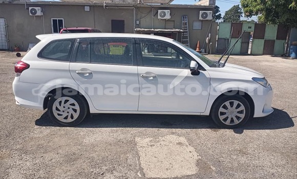 Buy Used Toyota Axio White Car in Import - Dubai in Clarendon Buy Used Toyota Axio White Car in Import - Dubai in Clarendon