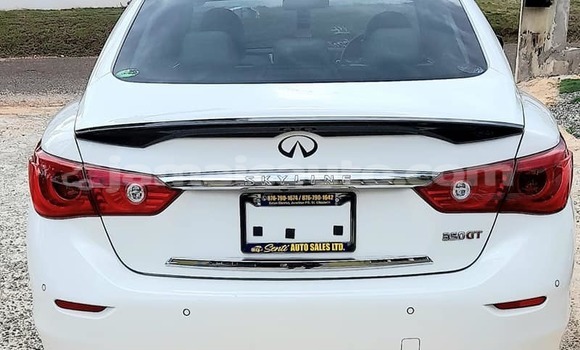 Buy Used Nissan Skyline White Car in Mandeville in Manchester Buy Used Nissan Skyline White Car in Mandeville in Manchester