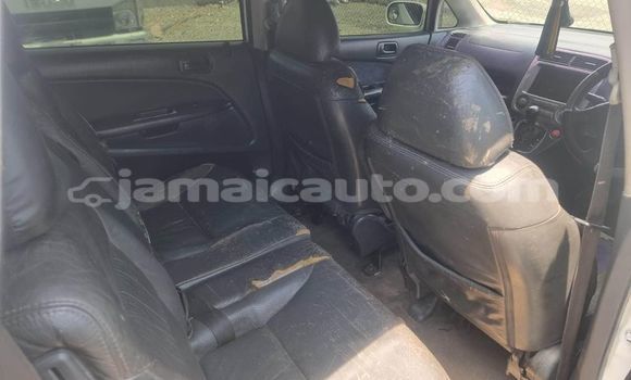 Buy Used Honda Stream White Car in Import - Dubai in Clarendon Buy Used Honda Stream White Car in Import - Dubai in Clarendon