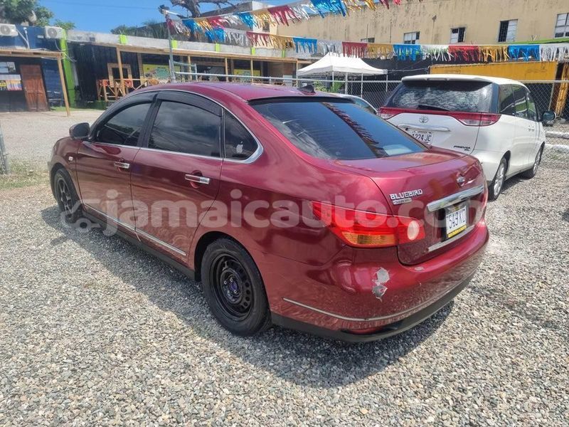 Big with watermark nissan bluebird clarendon may pen 4140