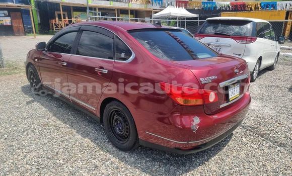 Buy Used Nissan Bluebird Red Car in May Pen in Clarendon Buy Used Nissan Bluebird Red Car in May Pen in Clarendon