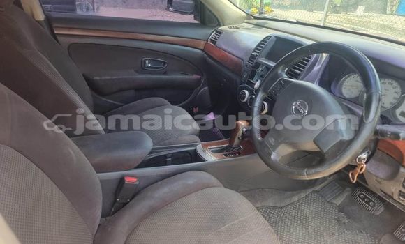 Buy Used Nissan Bluebird Red Car in May Pen in Clarendon Buy Used Nissan Bluebird Red Car in May Pen in Clarendon
