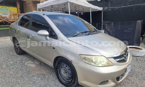 Buy Used Honda FIT Other Car in Savanna la Mar in Westmoreland Buy Used Honda FIT Other Car in Savanna la Mar in Westmoreland