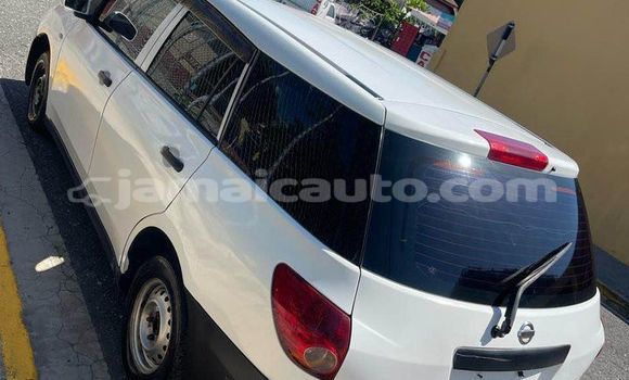 Buy Used Nissan Wingroad White Car in May Pen in Clarendon Buy Used Nissan Wingroad White Car in May Pen in Clarendon