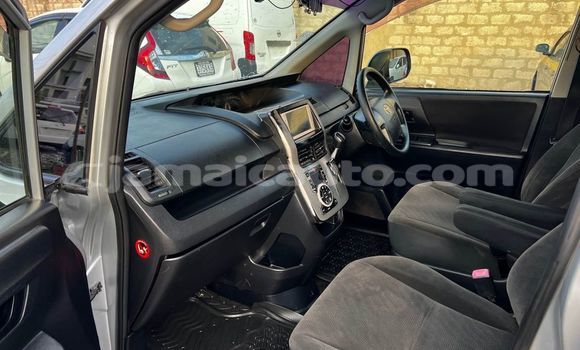 Buy Used Toyota Voxy White Car in Port Antonio in Portland Buy Used Toyota Voxy White Car in Port Antonio in Portland