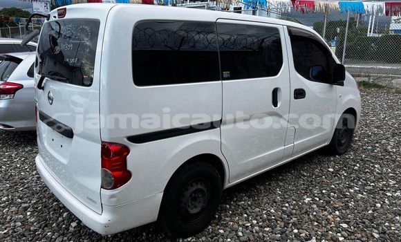 Acheter Occasion Voiture Nissan Vanette Blanc à Lucea, Hanover Acheter Occasion Voiture Nissan Vanette Blanc à Lucea, Hanover
