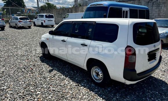 Acheter Occasion Voiture Toyota Probox Blanc à May Pen, Clarendon Acheter Occasion Voiture Toyota Probox Blanc à May Pen, Clarendon