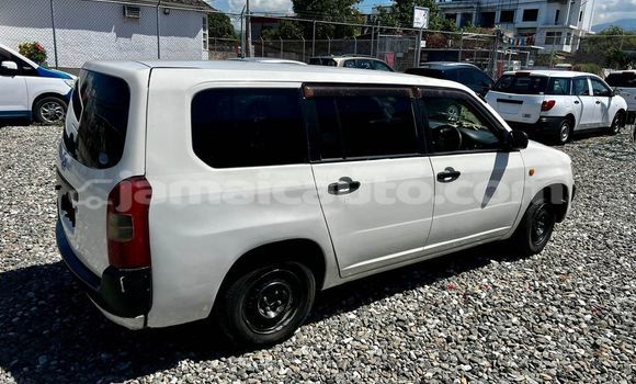 Acheter Occasion Voiture Toyota Probox Blanc à May Pen, Clarendon Acheter Occasion Voiture Toyota Probox Blanc à May Pen, Clarendon