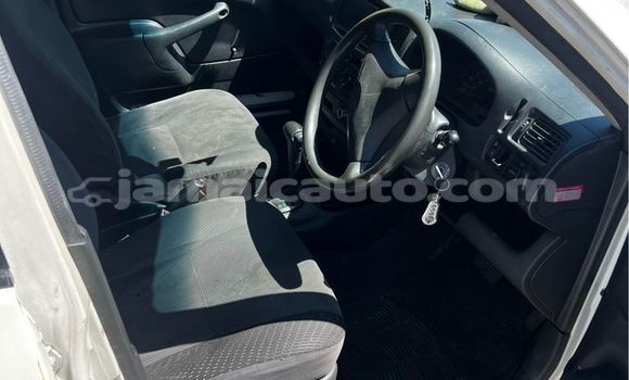 Acheter Occasion Voiture Toyota Probox Blanc à May Pen, Clarendon Acheter Occasion Voiture Toyota Probox Blanc à May Pen, Clarendon