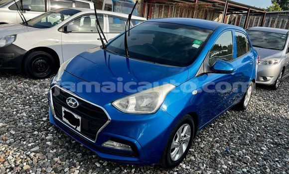 Buy Used Hyundai i10 Blue Car in May Pen in Clarendon Buy Used Hyundai i10 Blue Car in May Pen in Clarendon