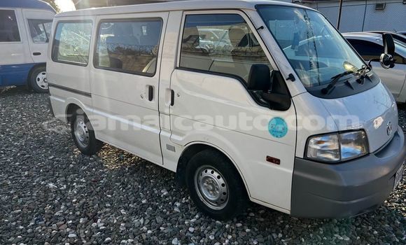 Acheter Occasion Voiture Mazda Bongo Blanc à Mandeville, Manchester Acheter Occasion Voiture Mazda Bongo Blanc à Mandeville, Manchester