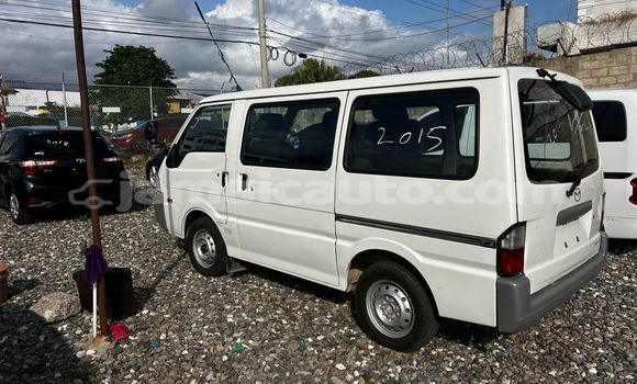 Acheter Occasion Voiture Mazda Bongo Blanc à Mandeville, Manchester Acheter Occasion Voiture Mazda Bongo Blanc à Mandeville, Manchester