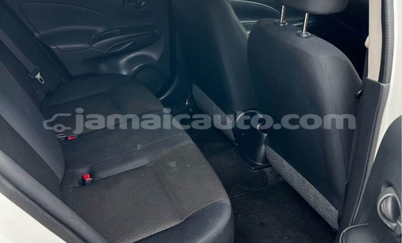 Acheter Occasion Voiture Nissan Latio Blanc à Lucea, Hanover Acheter Occasion Voiture Nissan Latio Blanc à Lucea, Hanover