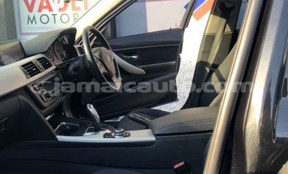 Buy Used BMW 3–Series Black Car in May Pen in Clarendon Buy Used BMW 3–Series Black Car in May Pen in Clarendon