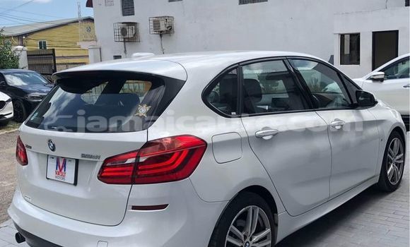 Buy Used BMW 2000 C/CS White Car in May Pen in Clarendon Buy Used BMW 2000 C/CS White Car in May Pen in Clarendon