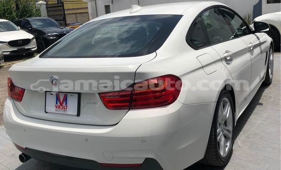 Buy Used BMW 4-Series White Car in May Pen in Clarendon Buy Used BMW 4-Series White Car in May Pen in Clarendon