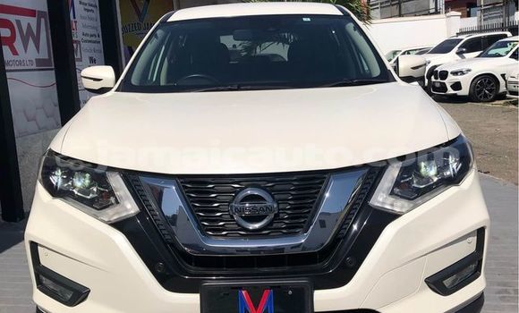 Buy Used Nissan X–Trail White Car in Lucea in Hanover Buy Used Nissan X–Trail White Car in Lucea in Hanover