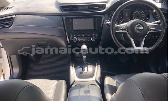 Acheter Occasion Voiture Nissan X–Trail Blanc à Lucea, Hanover Acheter Occasion Voiture Nissan X–Trail Blanc à Lucea, Hanover