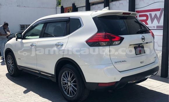 Acheter Occasion Voiture Nissan X–Trail Blanc à Lucea, Hanover Acheter Occasion Voiture Nissan X–Trail Blanc à Lucea, Hanover