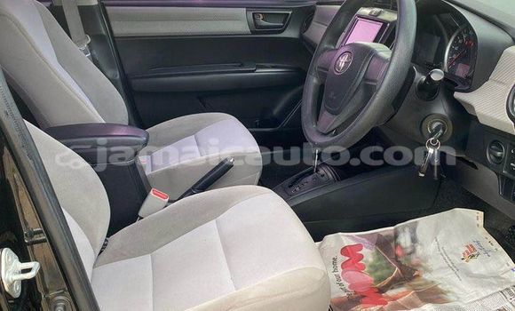 Buy Used Toyota Axio Black Car in Mandeville in Manchester Buy Used Toyota Axio Black Car in Mandeville in Manchester