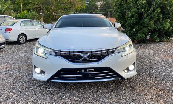 Acheter Occasion Voiture Toyota Mark X Blanc à Lucea, Hanover Acheter Occasion Voiture Toyota Mark X Blanc à Lucea, Hanover