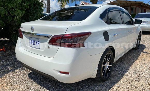 Buy Used Nissan 100NX White Car in May Pen in Clarendon Buy Used Nissan 100NX White Car in May Pen in Clarendon