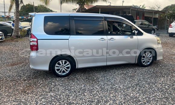 Buy Used Toyota Noah Other Car in Lucea in Hanover Buy Used Toyota Noah Other Car in Lucea in Hanover