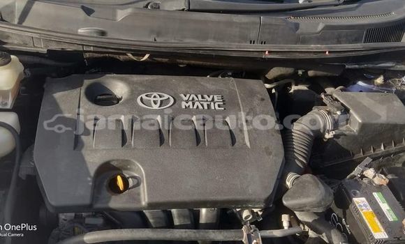 Buy Used Toyota ISis Black Car in Lucea in Hanover Buy Used Toyota ISis Black Car in Lucea in Hanover