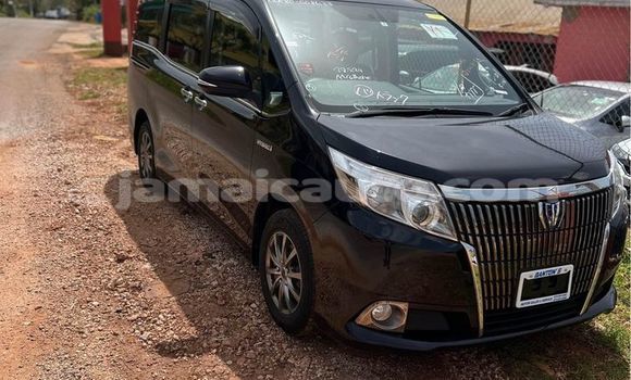 Buy Used Toyota Esquire Black Car in Kingston in Kingston Buy Used Toyota Esquire Black Car in Kingston in Kingston