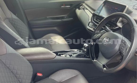 Buy Used Toyota C-HR Black Car in Import - Dubai in Clarendon Buy Used Toyota C-HR Black Car in Import - Dubai in Clarendon