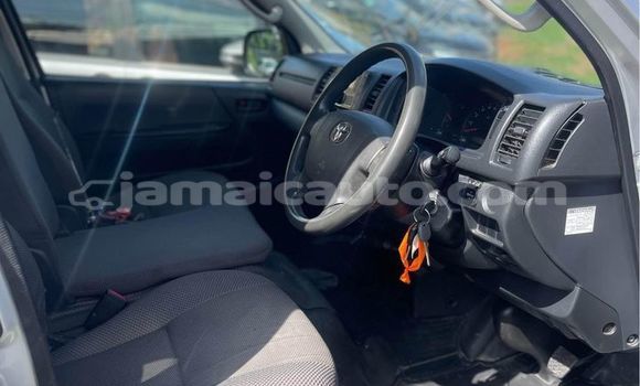 Buy Used Toyota Hiace Other Car in Albert Town in Trelawney Buy Used Toyota Hiace Other Car in Albert Town in Trelawney