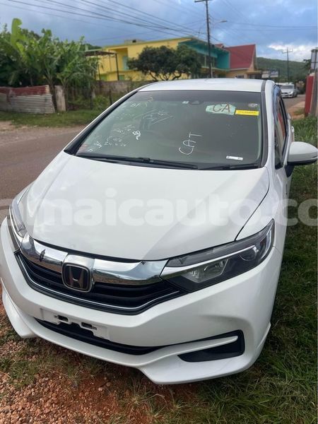 Big with watermark honda shuttle westmoreland savanna la mar 4250