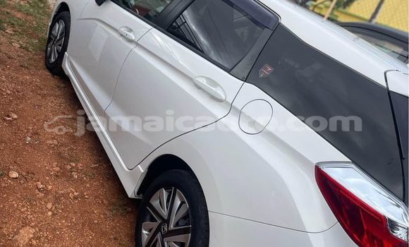 Buy Used Honda Shuttle White Car in Savanna la Mar in Westmoreland Buy Used Honda Shuttle White Car in Savanna la Mar in Westmoreland